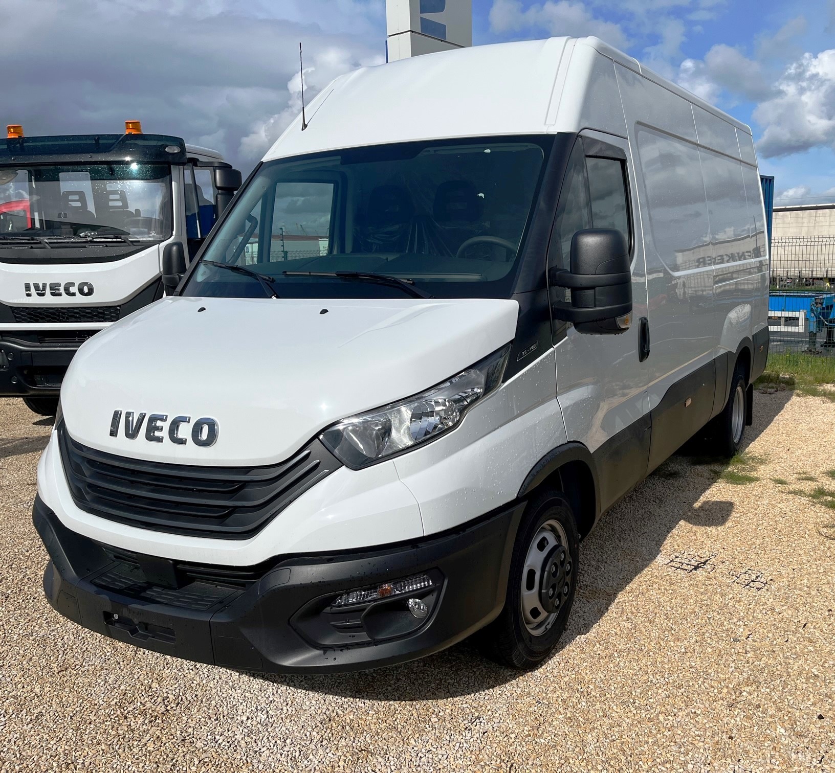 IVECO Daily 35C16V?width=462